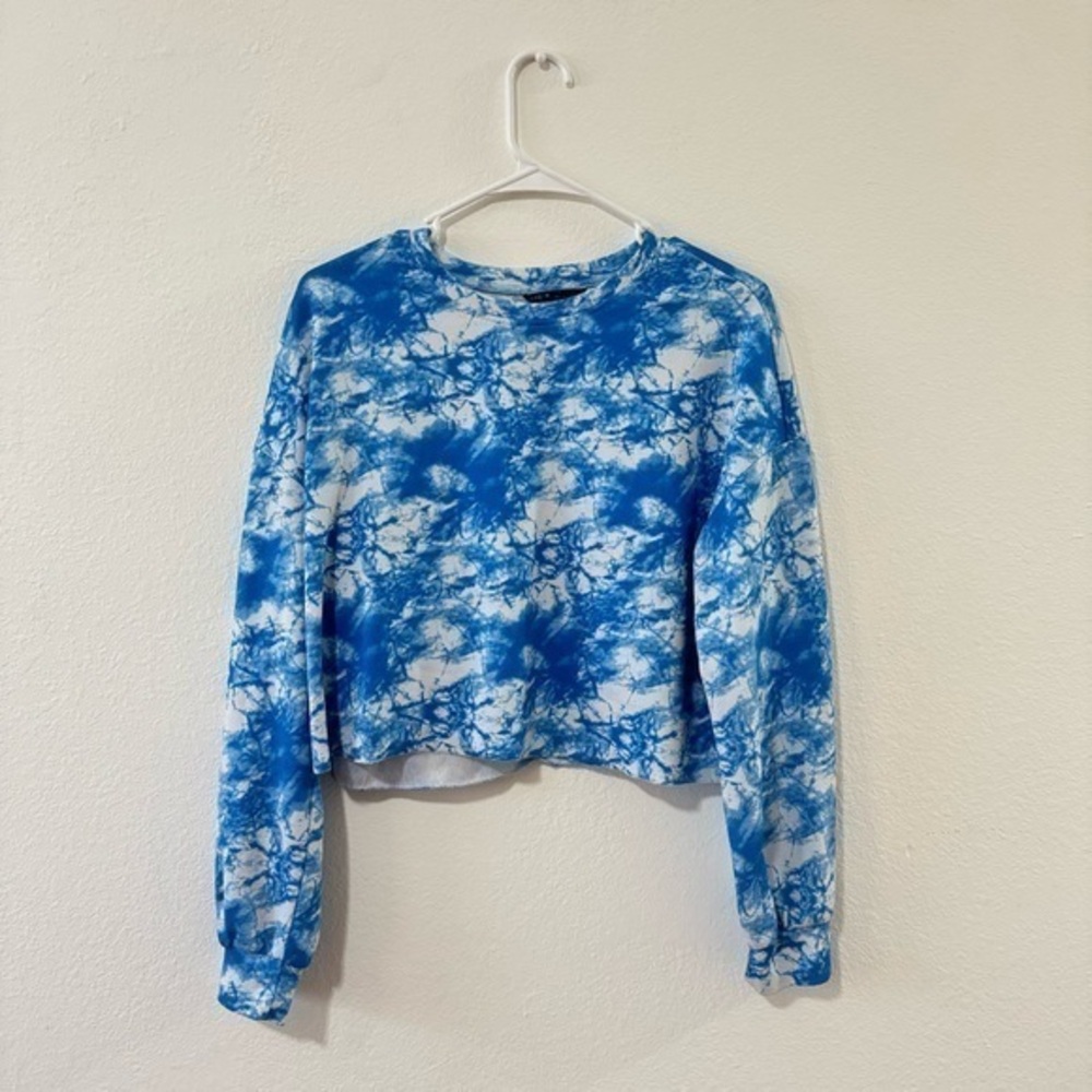 Blue & White Tie Dye Half Sweater